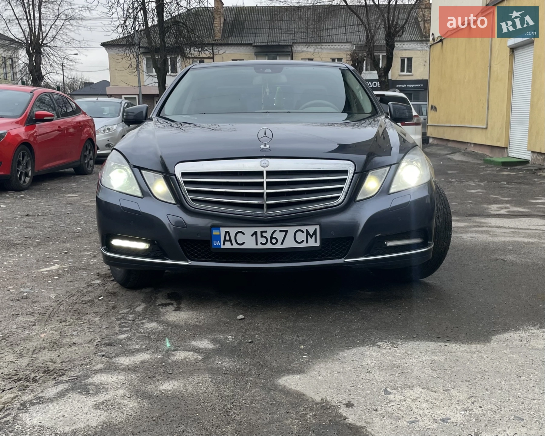 2011 Mercedes-Benz E-klasse - мініатюра 2