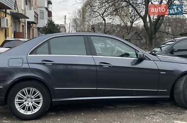 Седан Mercedes-Benz E-Class 2011 в Луцьку