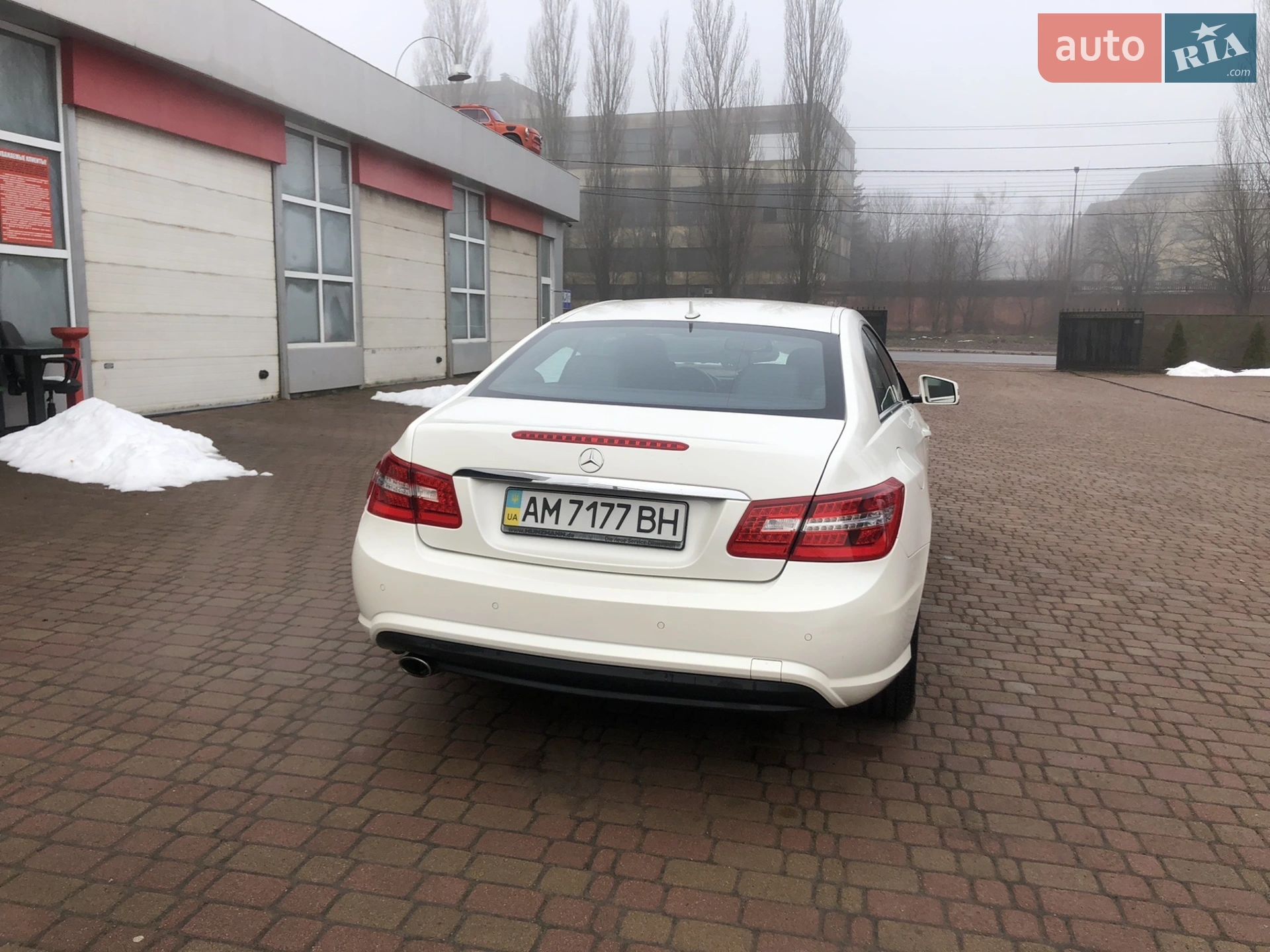 2012 Mercedes-Benz E-klasse - мініатюра 18