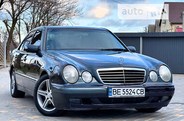 Седан Mercedes-Benz E-Class 2002 в Одессе