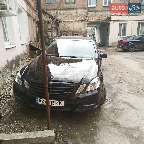 Седан Mercedes-Benz E-Class 2012 в Харкові фото 10 Седан Mercedes-Benz E-Class 2012 в Харкові