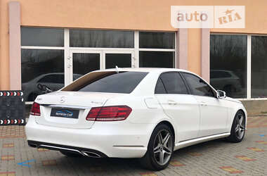 Седан Mercedes-Benz E-Class 2013 в Иршаве