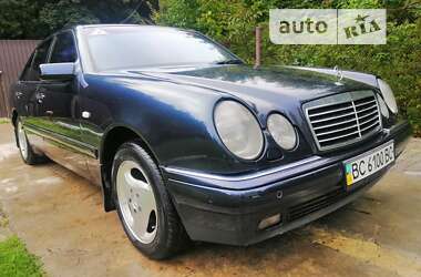 Седан Mercedes-Benz E-Class 1998 в Львові