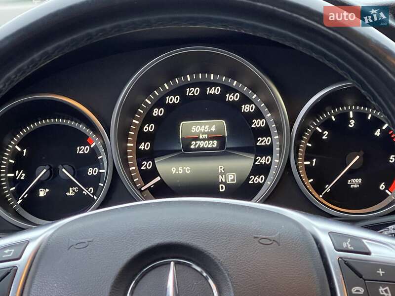 Седан Mercedes-Benz E-Class 2015 в Хмельницком