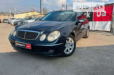 Седан Mercedes-Benz E-Class 2004 в Запорожье