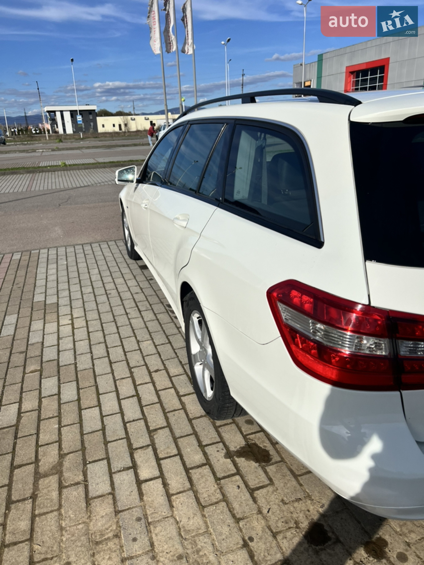 2010 Mercedes-Benz E-klasse - мініатюра 4