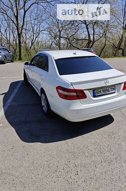 Седан Mercedes-Benz E-Class 2012 в Одессе