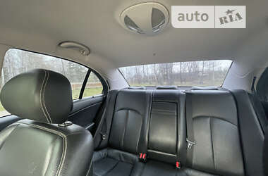 Седан Mercedes-Benz E-Class 2008 в 