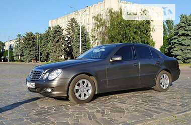 Седан Mercedes-Benz E-Class 2007 в Кременчуге