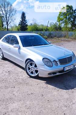 Седан Mercedes-Benz E-Class 2002 в Коломые