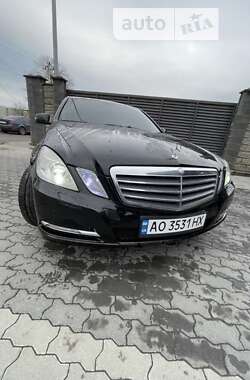 Седан Mercedes-Benz E-Class 2012 в Ужгороді