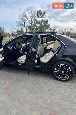 Седан Mercedes-Benz E-Class 2013 в 