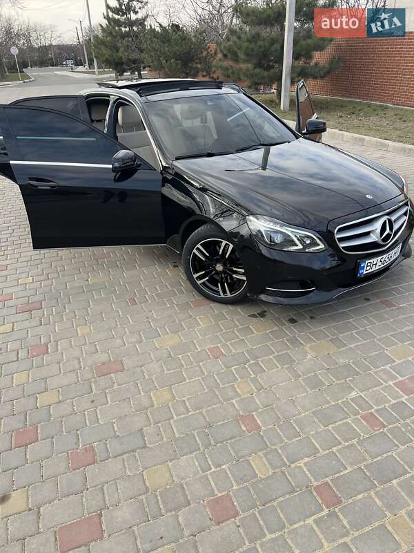 Седан Mercedes-Benz E-Class 2013 в Измаиле