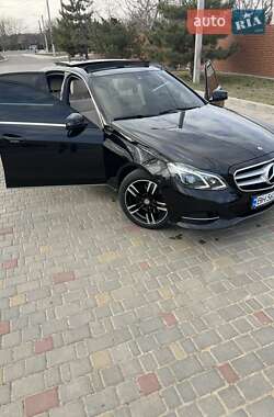 Седан Mercedes-Benz E-Class 2013 в Измаиле