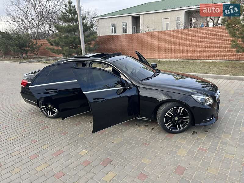 Седан Mercedes-Benz E-Class 2013 в Измаиле