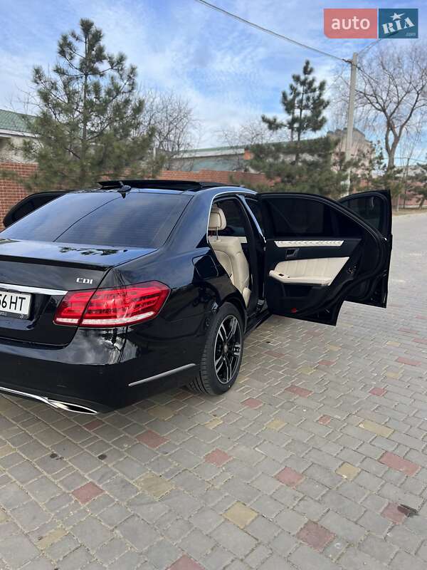 Седан Mercedes-Benz E-Class 2013 в Измаиле