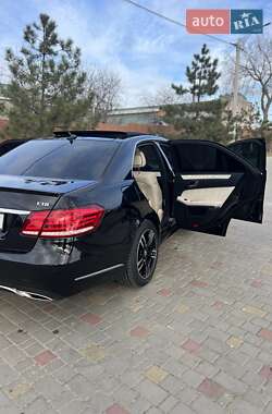 Седан Mercedes-Benz E-Class 2013 в 