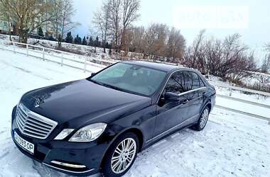 Седан Mercedes-Benz E-Class 2011 в Черкассах