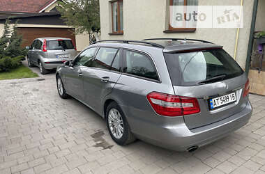 Универсал Mercedes-Benz E-Class 2010 в Ивано-Франковске