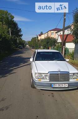 Седан Mercedes-Benz E-Class 1990 в Летичеве