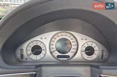 Седан Mercedes-Benz E-Class 2005 в 