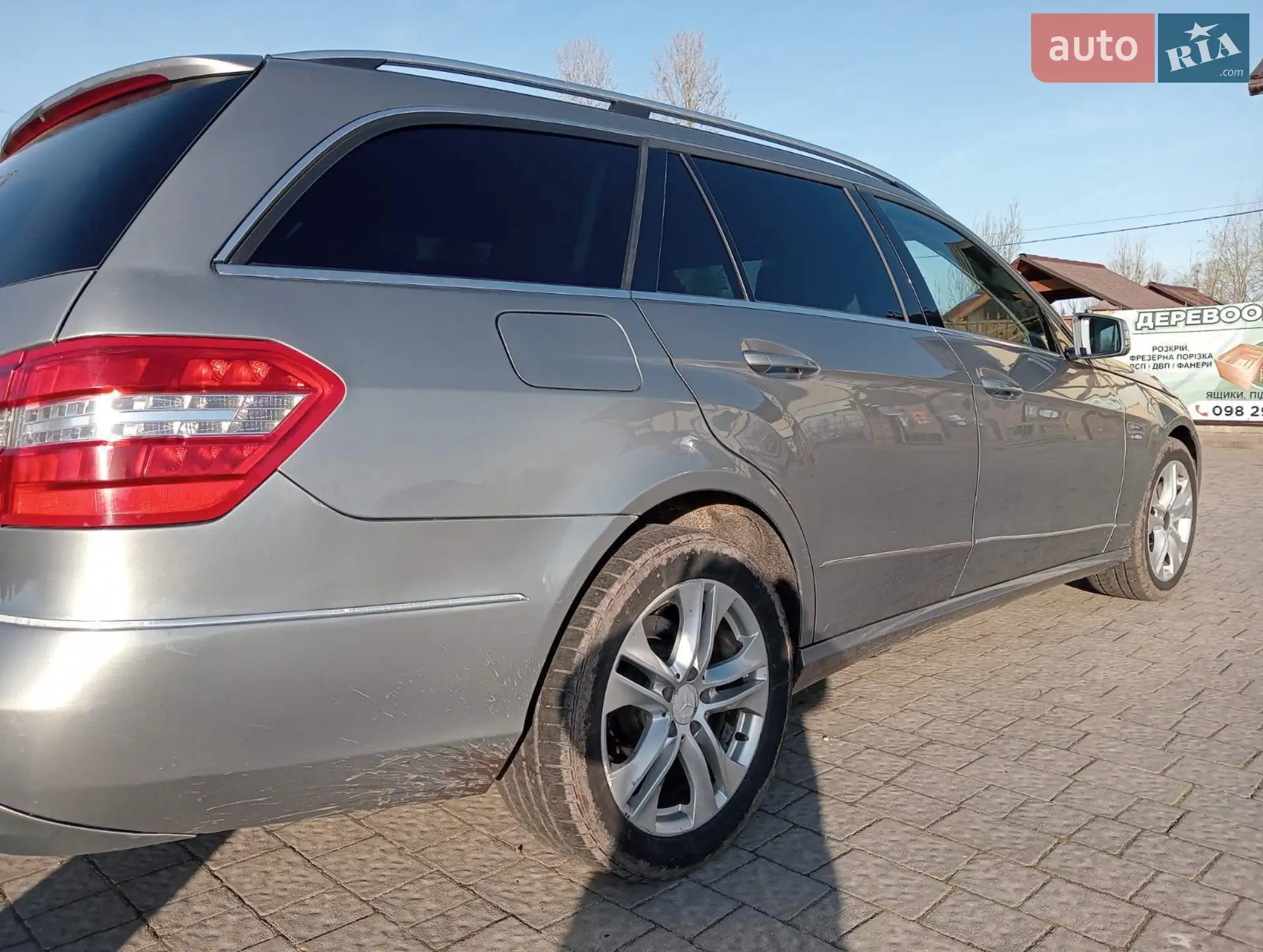 Mercedes-Benz E-Class 2010 VIN WDD2122031A242729 фото оголошення 5 з 11
