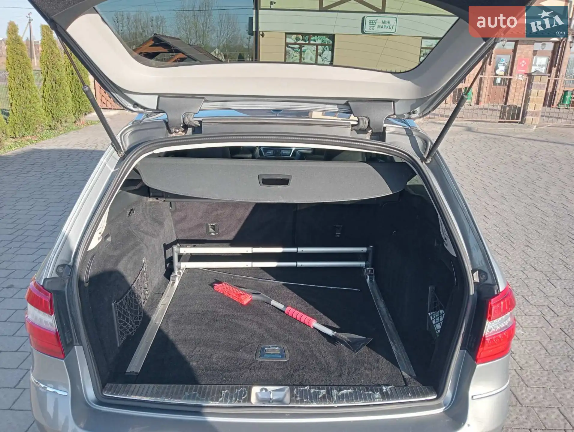 Mercedes-Benz E-Class 2010 VIN WDD2122031A242729 фото оголошення 6 з 11