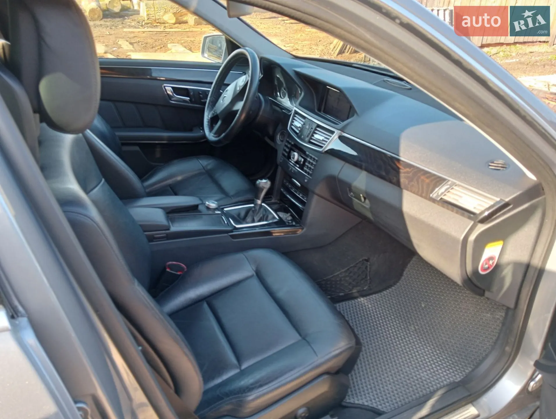 Mercedes-Benz E-Class 2010 VIN WDD2122031A242729 фото оголошення 10 з 11