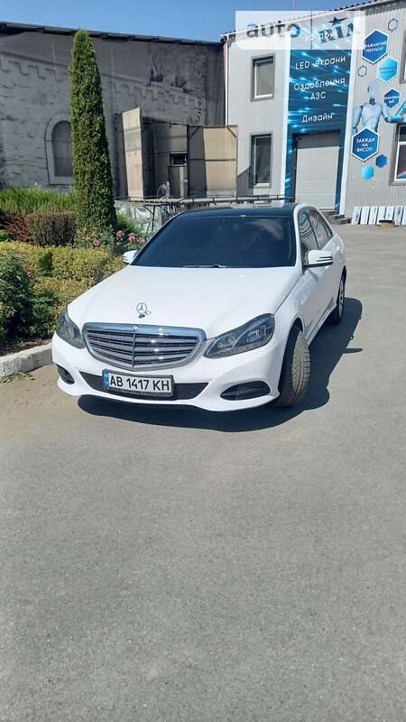 Седан Mercedes-Benz E-Class 2015 в Виннице