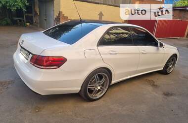 Седан Mercedes-Benz E-Class 2015 в 