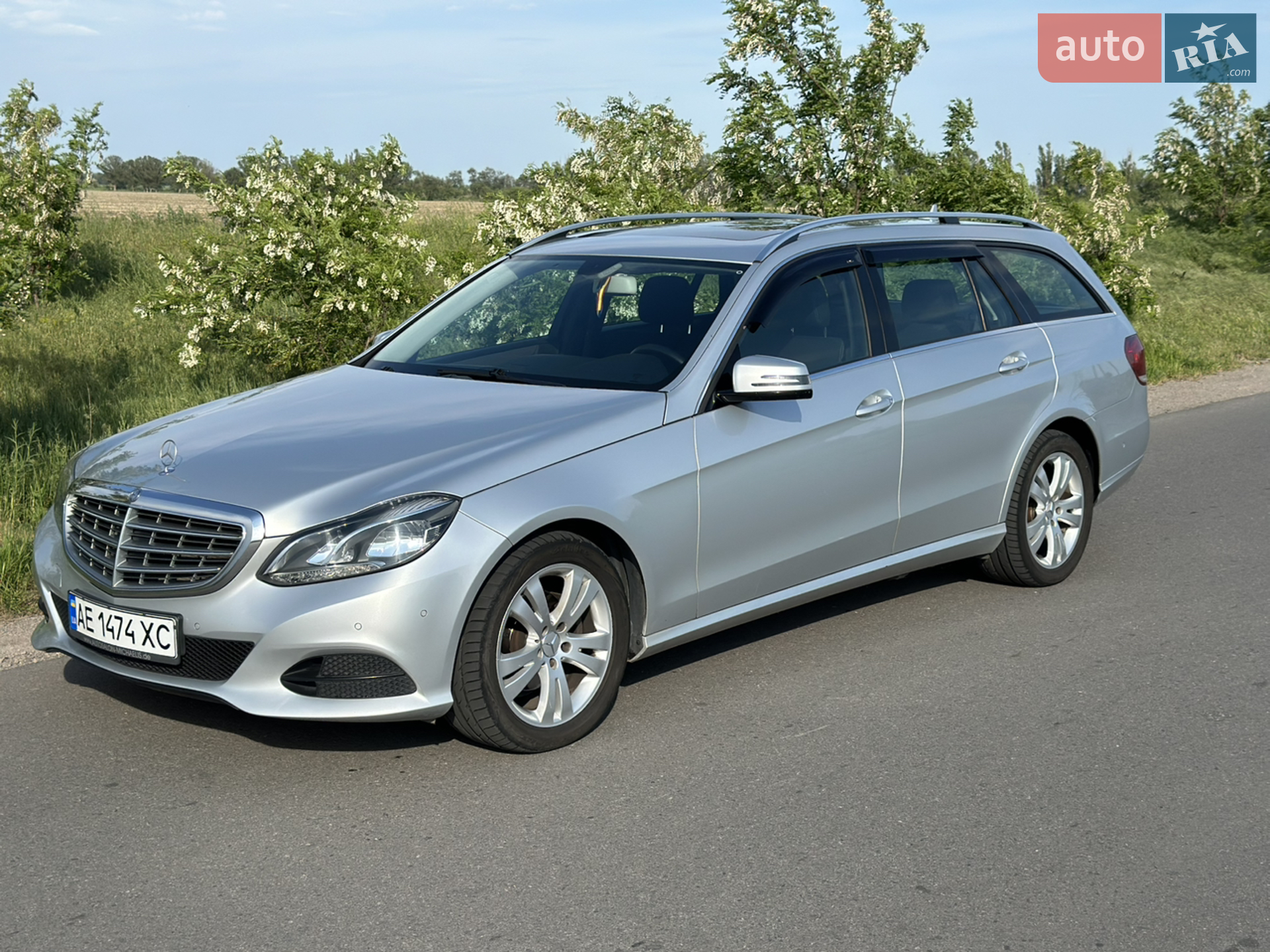 2013 Mercedes-Benz E-klasse - фото 1