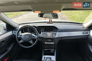 Универсал Mercedes-Benz E-Class 2013 в Днепре