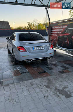 Седан Mercedes-Benz E-Class 2018 в 