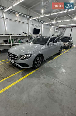 Седан Mercedes-Benz E-Class 2018 в 