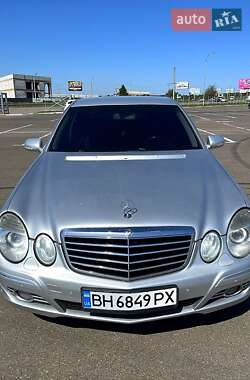 Седан Mercedes-Benz E-Class 2006 в Николаеве