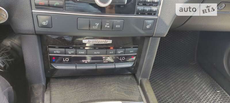 Универсал Mercedes-Benz E-Class 2011 в Николаеве фото 11 Универсал Mercedes-Benz E-Class 2011 в Николаеве