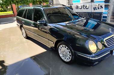 Универсал Mercedes-Benz E-Class 2001 в Луцке