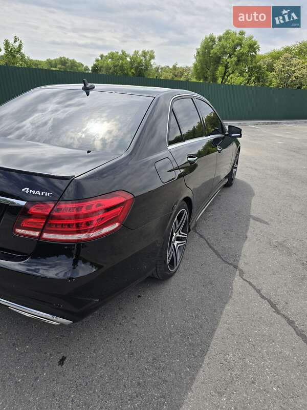 Седан Mercedes-Benz E-Class 2015 в Александрие фото 4 Седан Mercedes-Benz E-Class 2015 в Александрие