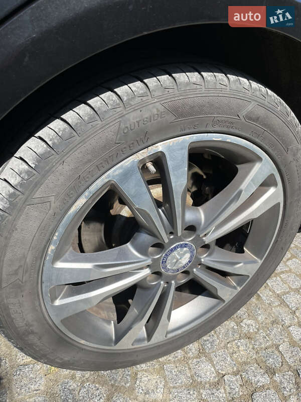 Универсал Mercedes-Benz E-Class 2015 в Ужгороде фото 31 Универсал Mercedes-Benz E-Class 2015 в Ужгороде
