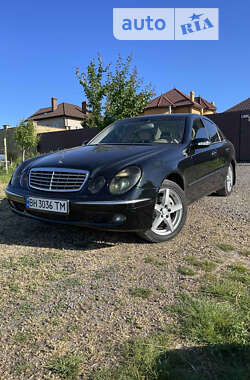 Седан Mercedes-Benz E-Class 2004 в Одессе