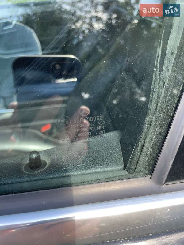 Универсал Mercedes-Benz E-Class 2015 в Ужгороде фото 67 Универсал Mercedes-Benz E-Class 2015 в Ужгороде