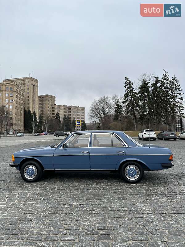 Седан Mercedes-Benz E-Class 1984 в Києві