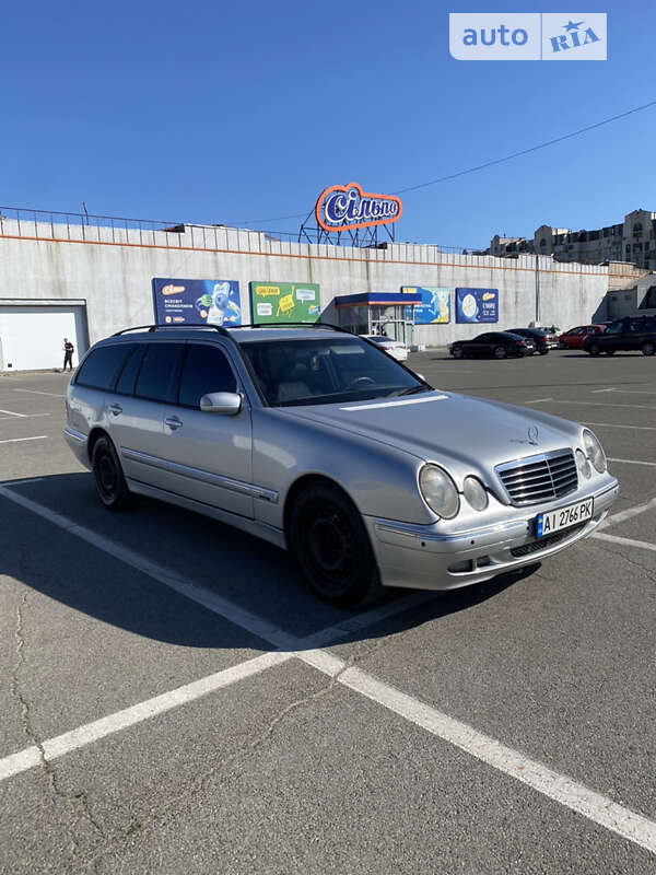 Универсал Mercedes-Benz E-Class 2001 в Киеве