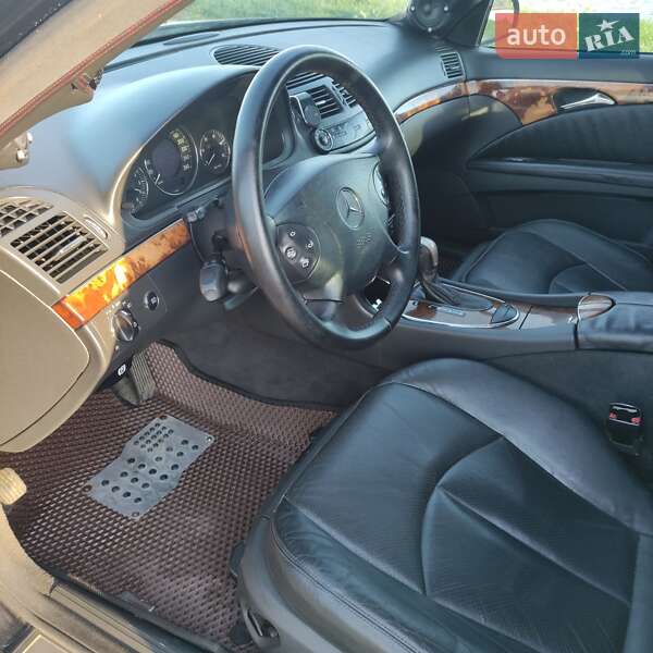 Универсал Mercedes-Benz E-Class 2004 в Погребище фото 18 Универсал Mercedes-Benz E-Class 2004 в Погребище