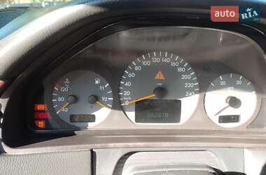 Универсал Mercedes-Benz E-Class 2002 в 