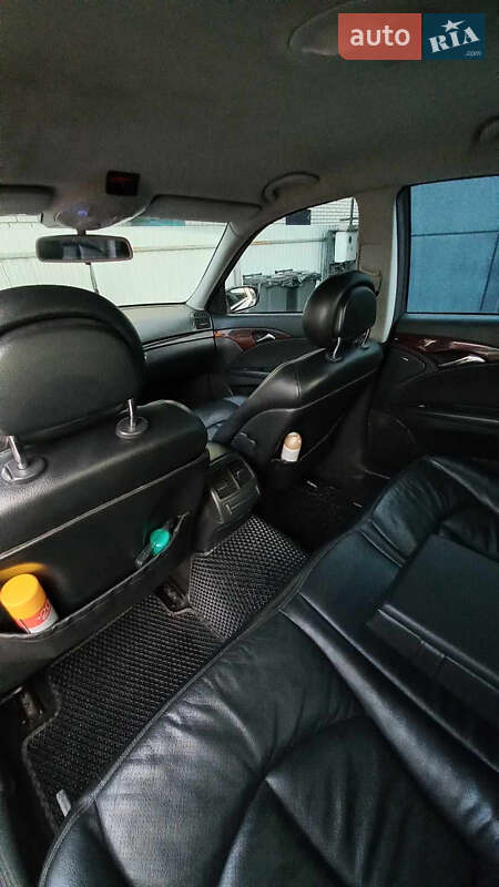 Седан Mercedes-Benz E-Class 2003 в Ивано-Франковске