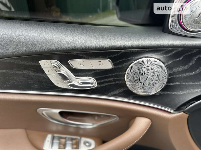 Седан Mercedes-Benz E-Class 2016 в Киеве фото 8 Седан Mercedes-Benz E-Class 2016 в Киеве