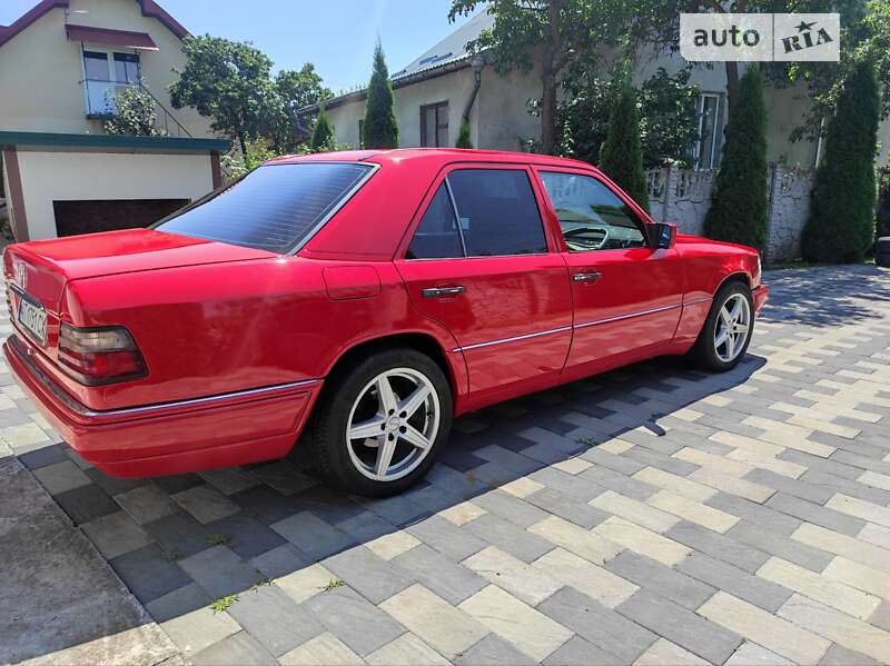 Mercedes-Benz E-Class 1994