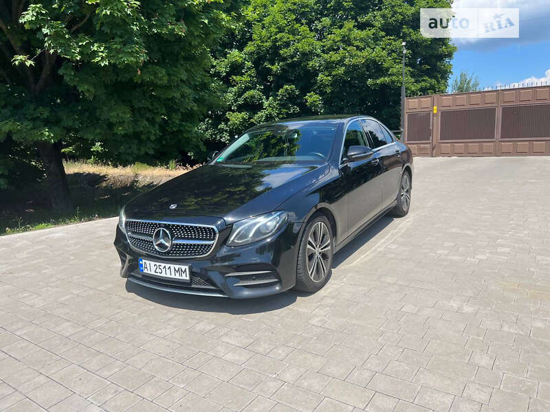 Седан Mercedes-Benz E-Class 2020 в Киеве