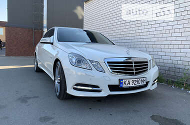 Седан Mercedes-Benz E-Class 2011 в Софиевской Борщаговке